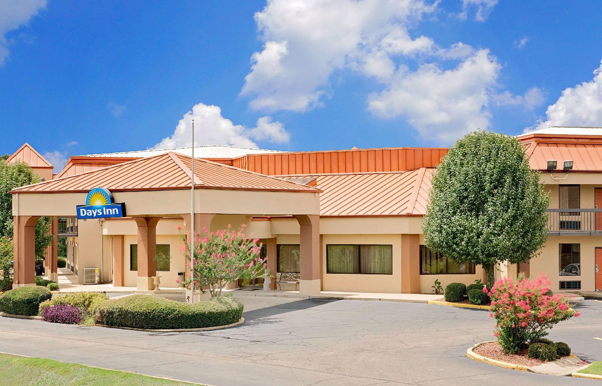 Days Inn By Wyndham Columbus Exterior foto